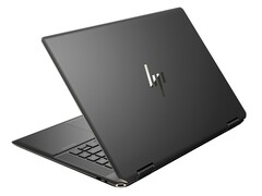 The very capable base configuration of the 16-inch covertible notebook HP Spectre x360 16 has gone on sale for under US$1,000 (Image: HP)