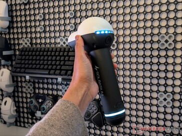 Solbasium S2 massage gun powered on.