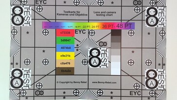 Test chart - 10 MP camera at the rear