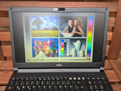 LifeBook E557 - outdoor use
