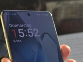 The OnePlus 13's display. (Image source: Notebookcheck)