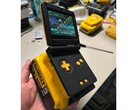 A Reddit user has combined a GBA with a DeWalt battery, giving it a theoretical battery life of around 17 days. (Image source: Bangooh via Reddit)