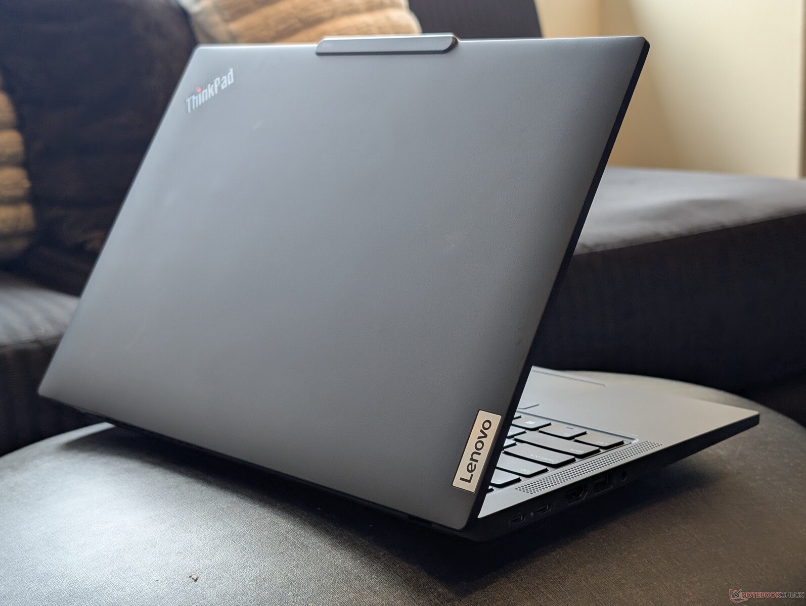 Lenovo ThinkPad P16s Gen 4 and ThinkPad P14s Gen 6 unveiled Lenovo ThinkPad P16s Gen 4 and ThinkPad P14s Gen 6 unveiled