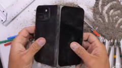 Can the 9 Pro Fold withstand some sand? (Image source: JerryRigEverything via YouTube)