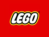 Six My Neighbor Totoro fan designs have passed the 10,000-supporter mark on LEGO Ideas and have now entered the official review phase.