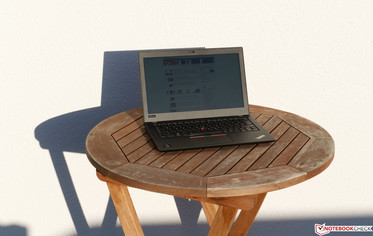 Lenovo ThinkPad A285 outdoors in sunlight