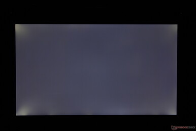 Moderate-heavy uneven backlight bleeding along the corners