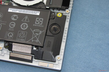 Bottom firing stereo speakers Bottom firing stereo speakers