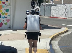 Apple employees will not only drive cars, but also walk through cities with futuristic backpacks to gather data for Apple Maps (Image: Joanna Stern)