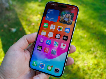 On a testé l'iPhone 15 Pro Max, le smartphone d'Apple le plus doué