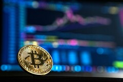 Bitcoin fluctuations (Source: Unsplash)