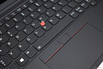 Lenovo ThinkPad X1 Carbon Gen 9: TrackPoint