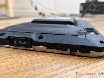 Kiri: USB-C 3.0 (on-the-go, pengisian daya, displayport), kontrol volume, tombol daya