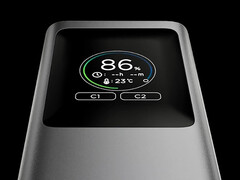 The Lenovo 2-in-1 power bank / charger display.