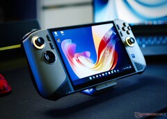 The MSI Claw 8 AI+ apparently offers more gaming performance than at launch (Image source: Notebookcheck)