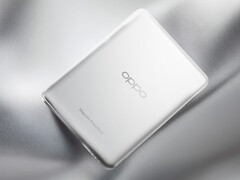 The Oppo Magnetic Power Bank 5000mAh is available to pre-order in China. (Image source: Oppo)