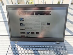 Lenovo ThinkPad L15 Gen 2 AMD - Outdoor use