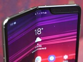 The fixed Galaxy Fold models feature reduced hinge gaps and a screen protective film that is harder to peel away. (Source: Gizmodo)