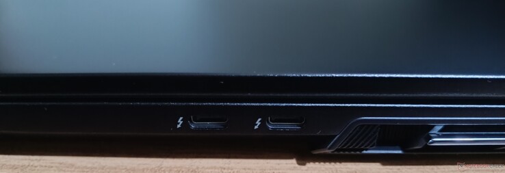 Right side connectors: two Thunderbolt 5 ports