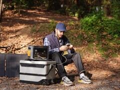 The Vtoman FlashSpeed 600 features a total of 8 ports 