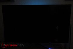 Everything dark even at a very high ISO