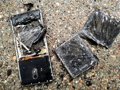 The aftermath of the incident. (Source: Nokiamob)