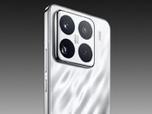 The Xiaomi 15 Pro features a massive 6100 mAh thanks to higher Silicon-Carbon energy density. (Image Source: Xiaomi)