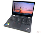 联想 ThinkPad L13 Yoga Gen 2 已降至 500 美元以下（图片来源：Andreas Osthoff）