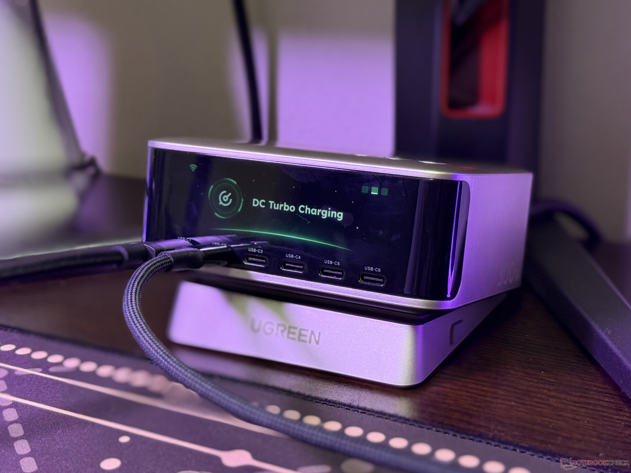 The Ugreen Nexode Pro 300W