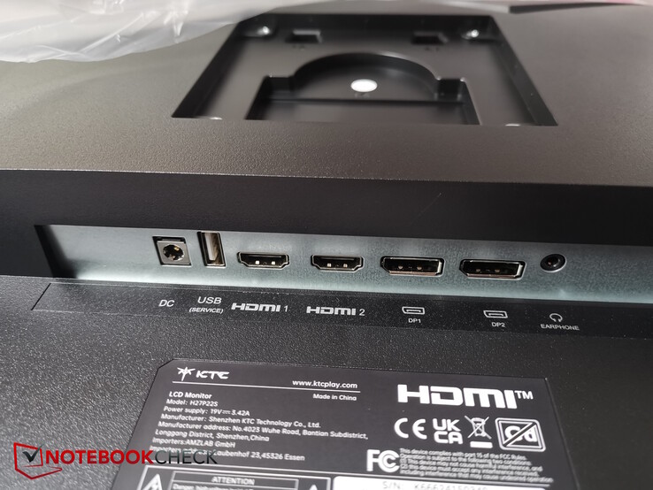 Rear ports: power, USB-A 2.0, 2x HDMI 2.1 (4K@160 Hz), 2x DP 1.4 (4K@160 Hz), 3.5 mm headphone output