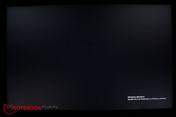 No noticeable backlight bleeding