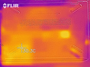 Heat-map of the bottom case at idle