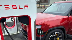 Rivian EV at a Tesla Supercharger (image: nonnac/Reddit)