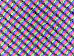 NV156QUM-N44: close view of subpixels
