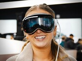 Apple is said to be developing a lighter, more affordable mixed reality headset. (Image source: Ali Colak)