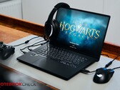 Best Buy has discounted the RTX 4080-powered Asus ROG Zephyrus M16 by an additional $400 (Image source: Alex Wätzel)