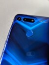 A look at the Aurora finish on the back of the Honor View 20