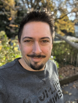 Selfie with the Xiaomi 15T Pro