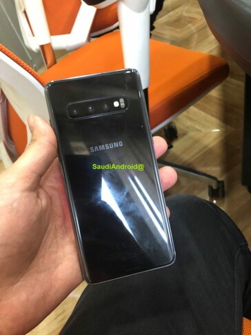 S10 in black. (Source: SaudiAndroid/9to5Google)