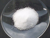 The solution with the best result used sodium sulfate (Na2SO4), a compound found in detergents. (Source: Wikimedia Commons)