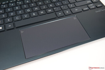 Touchpad of the Asus ZenBook 13 UM325S