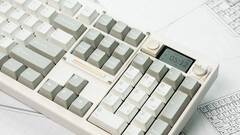 Chilkey ND104 keyboard lunar white