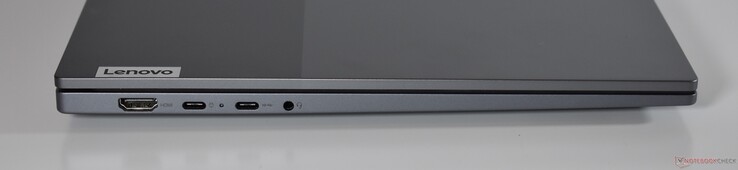 left: HDMI, 2x USB-C 3.2 Gen 2, 3.5mm audio output