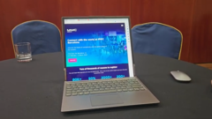 Lenovo's rollable laptop concept. (Source: Notebookcheck via YouTube)