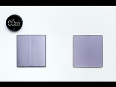 Galaxy Z Fold 7 (left) and Oppo Find N6 (right) unfolded.