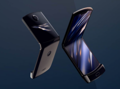 The Razr 3 will launch with a design familiar to Galaxy Z Flip3 fans. (Image source: Motorola) 