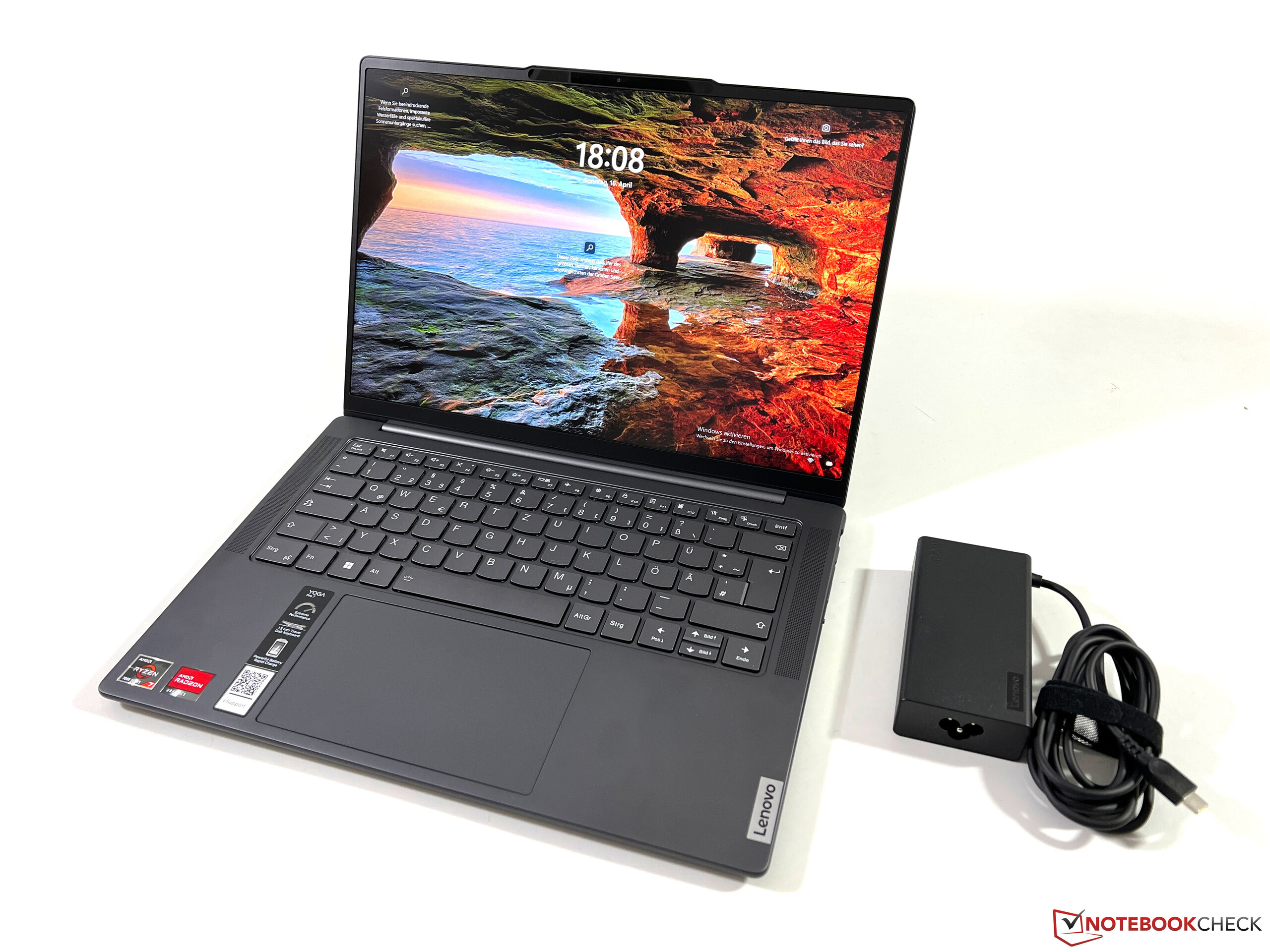 Portátil Lenovo Yoga 7 Pro 14IRH8-566 14.5 i7 16GB SSD 512GB RTX