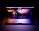 The MacBook Pro is expected to be equipped with a tandem OLED display soon. (Image source: Daniel Korpai)