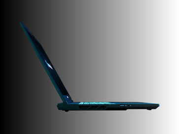 Maingear Super 16 gaming laptop side view (Image source: Maingear PR)
