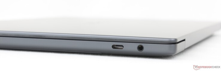 Right: USB-C Thunderbolt 4 w/ DisplayPort 2.1 + Power Delivery, 3.5 mm combo audio